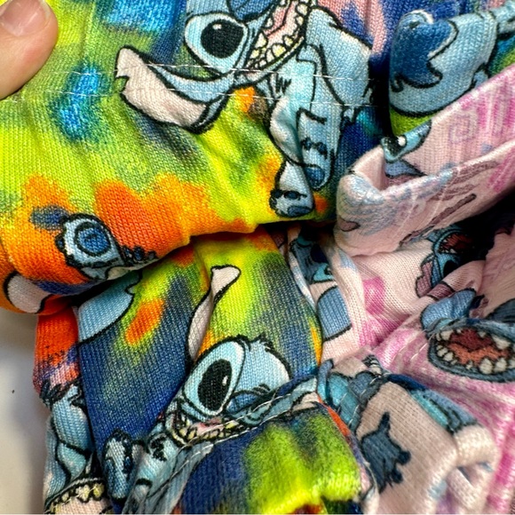 Disney Stitch Women's Print Sleep Shorts, 2-Pack, Sizes 3X (22-24). - Picture 7 of 11